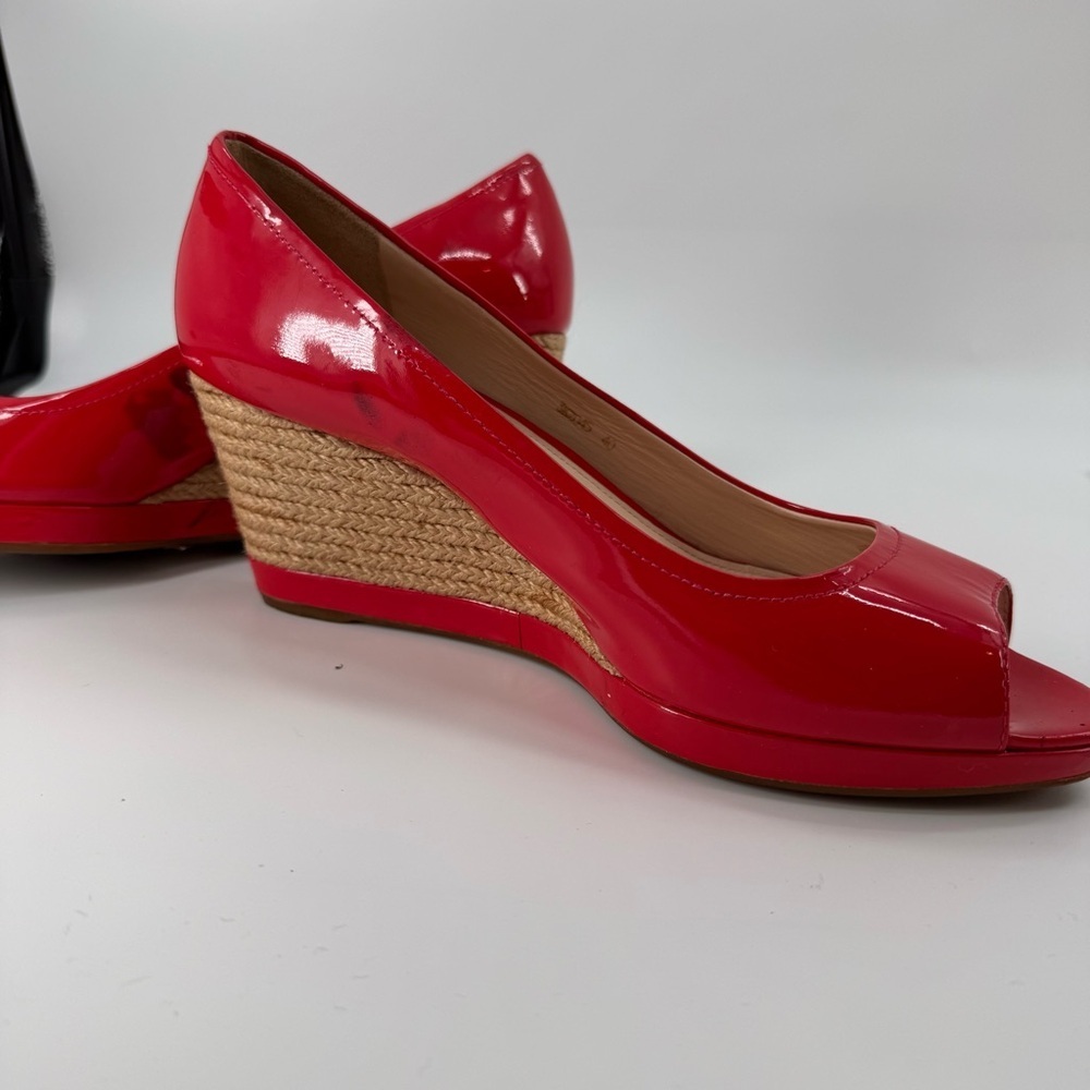 Prada Patent Leather Coral wedge heels shoes Sz 40 - Picture 5 of 9